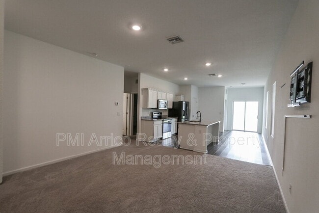 Building Photo - 35552 Shade Fern Ln
