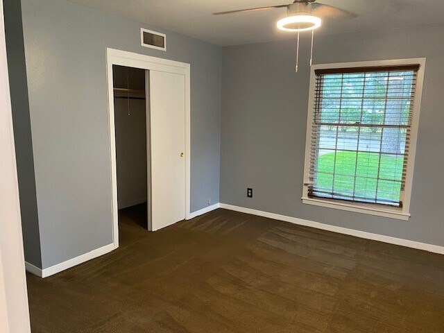 Building Photo - 1210 Brazos St