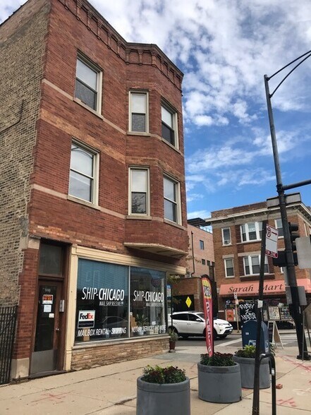 Primary Photo - 3604 N Damen Ave