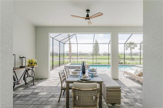 Building Photo - 5414 Espada Ct