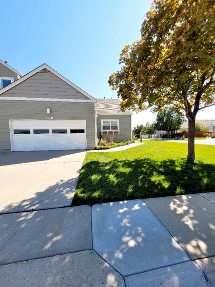 Primary Photo - 15555 E 40th Ave