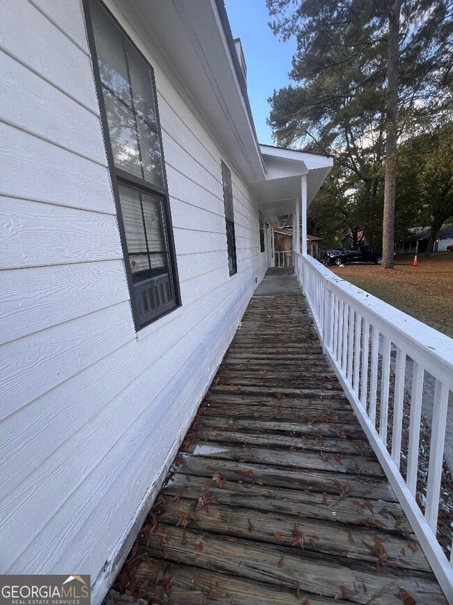 Building Photo - 10283 Richfield Ct