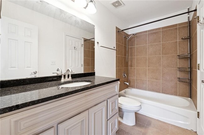 Building Photo - 121 Rondak Cir