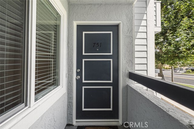 Building Photo - 26941 Rainbow Glen Dr