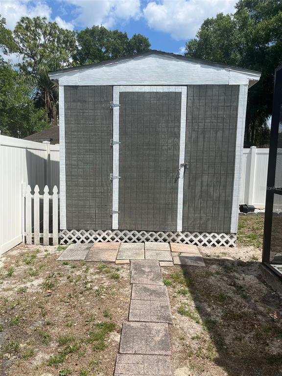 Building Photo - 9411 N Rome Cir