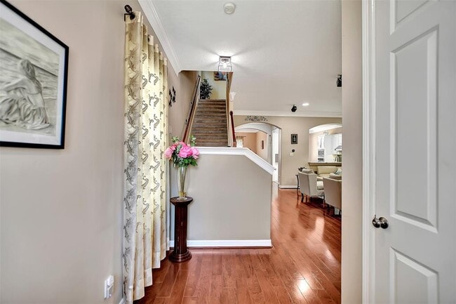 Building Photo - 1119 Sopris Dr