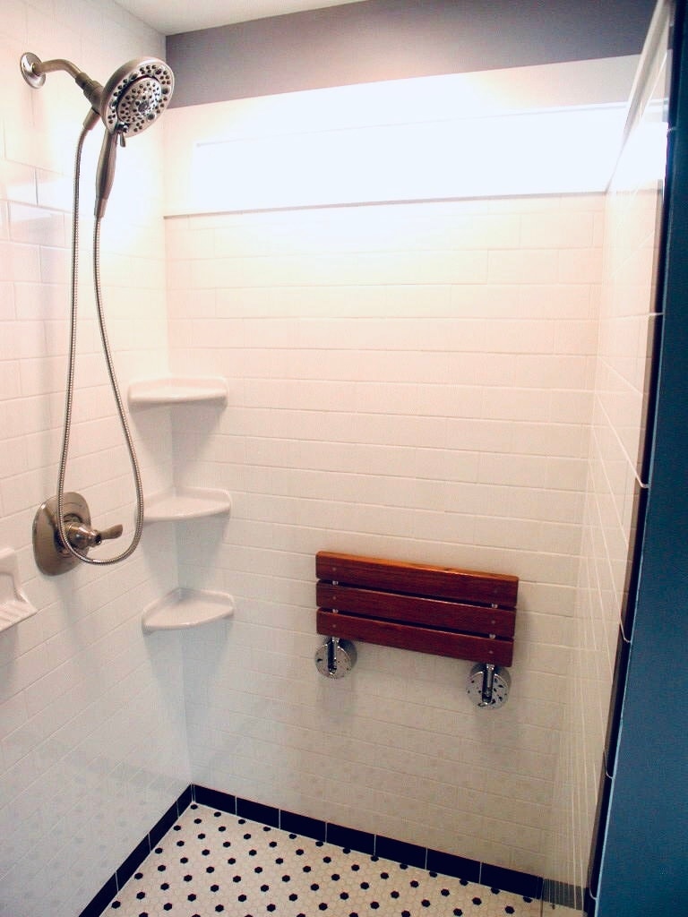 Walk-In Shower - 23 Fairlawn Ave