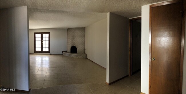 Building Photo - 3424 Running Deer Dr