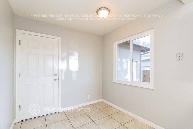 Building Photo - 5404 Calistoga Way