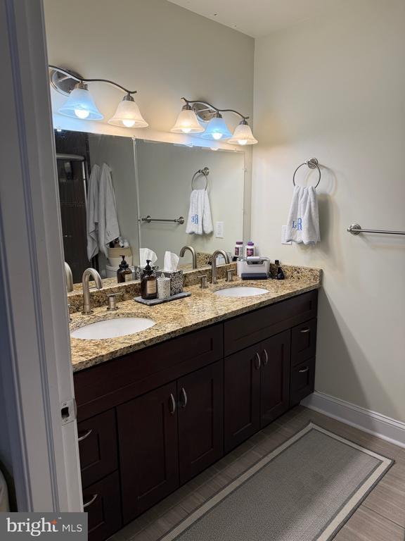 Building Photo - 7851 Nixon St