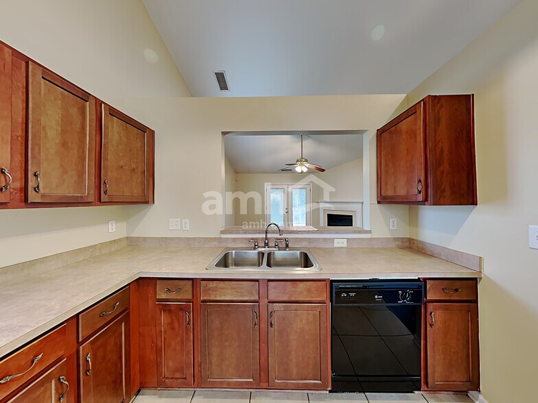 Building Photo - 3319 Covelo Ct