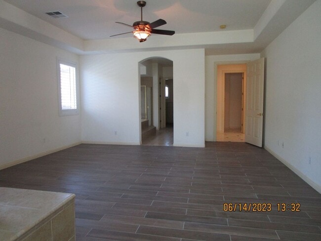 Building Photo - Seven Oaks Grand Island