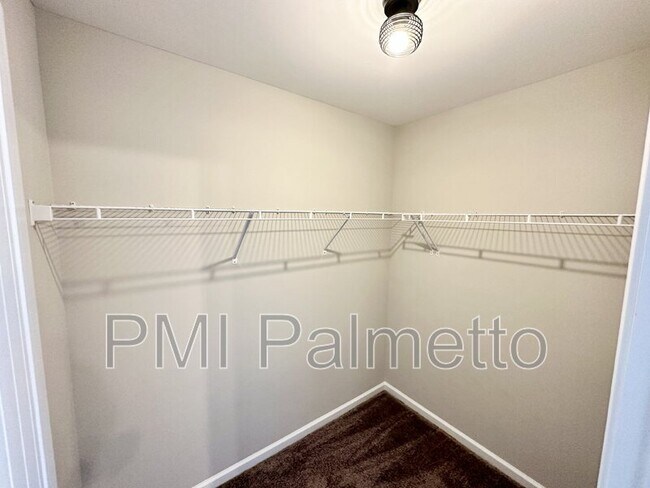 Building Photo - 146 Plum Orchard Dr