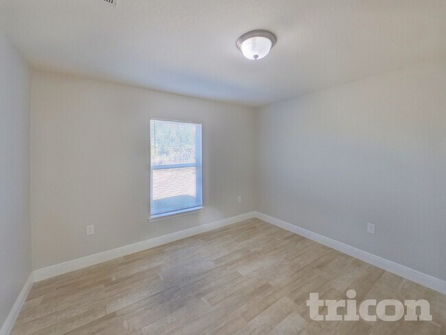 Building Photo - 22404 Cheryl Ave