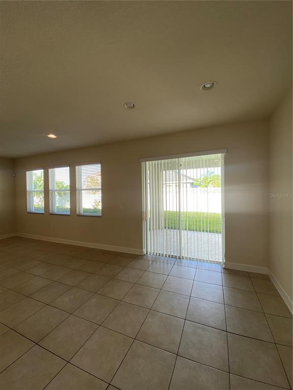 Building Photo - 33207 Whisper Pointe Dr