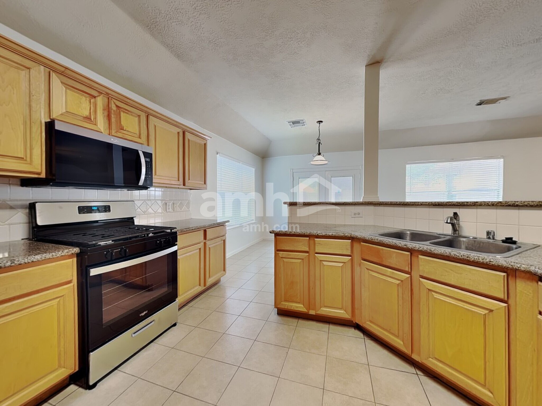 Building Photo - 16518 Barker Ranch Ct