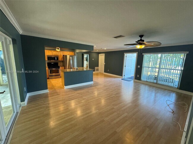 Building Photo - 11311 NW 32nd Manor