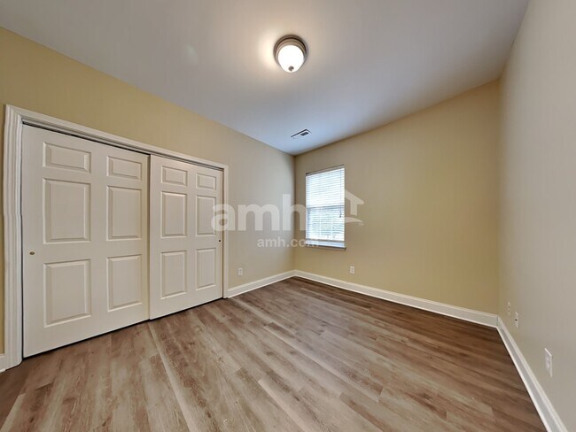 Building Photo - 248 Woodbrook Way