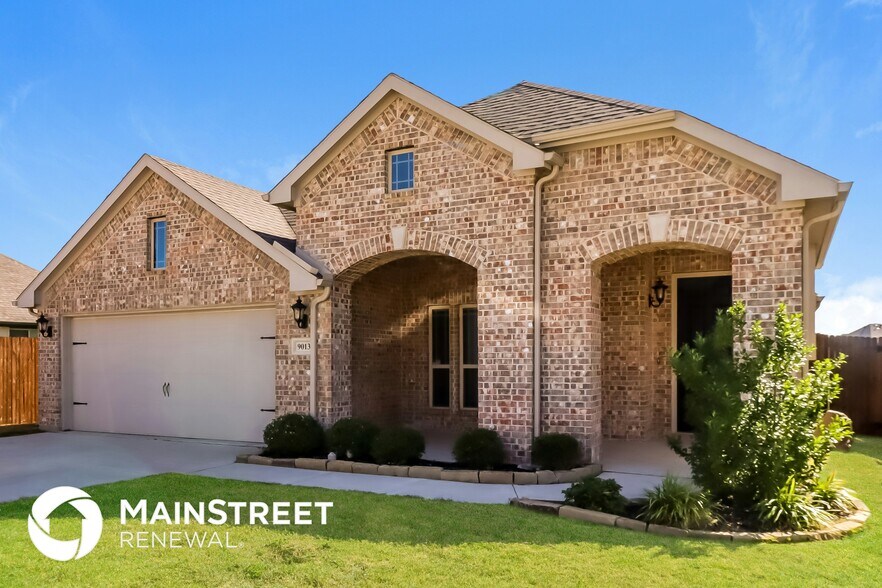 Building Photo - 9013 Conroe Dr