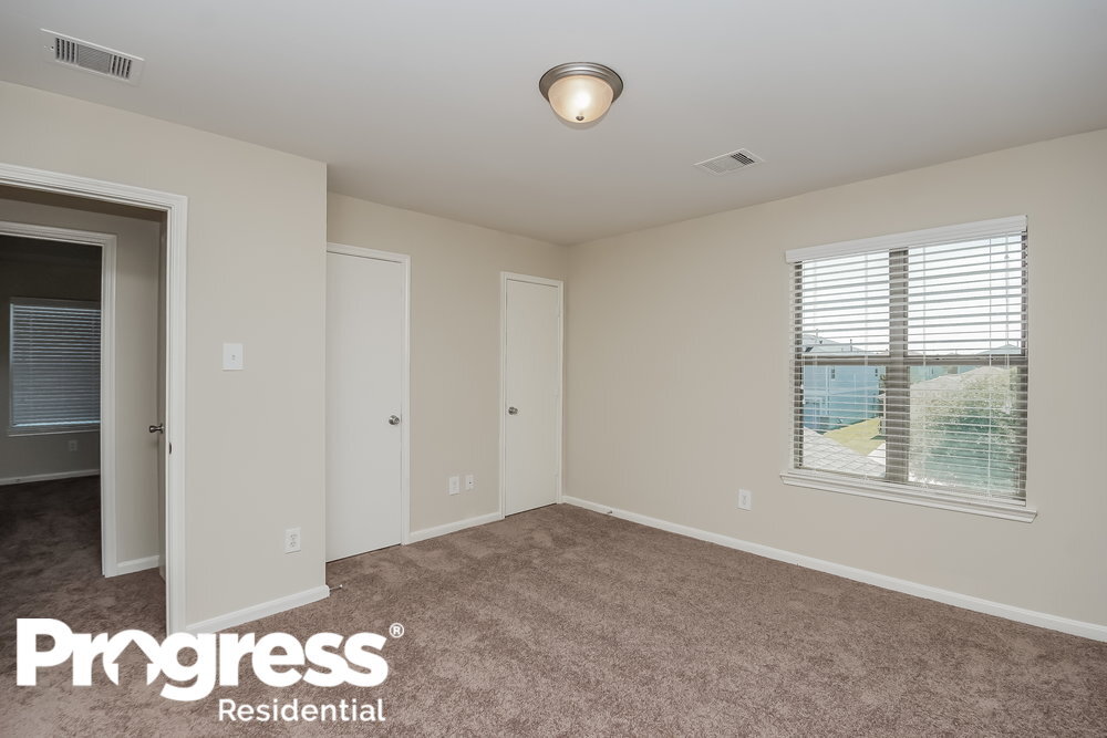 Building Photo - 20730 Dickinson Manor Ln