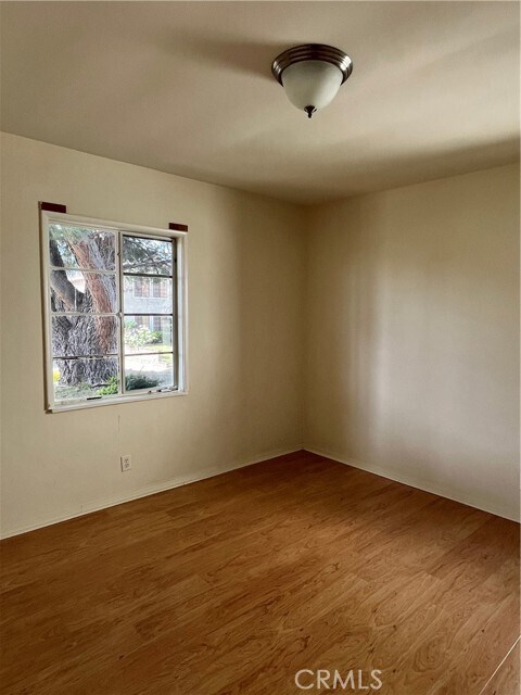 Building Photo - 3633 4th St