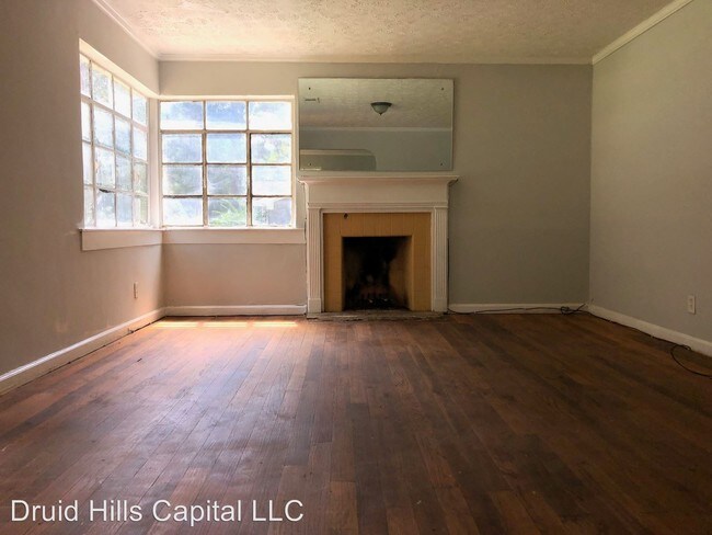 Building Photo - 2891 Sylvan Rd