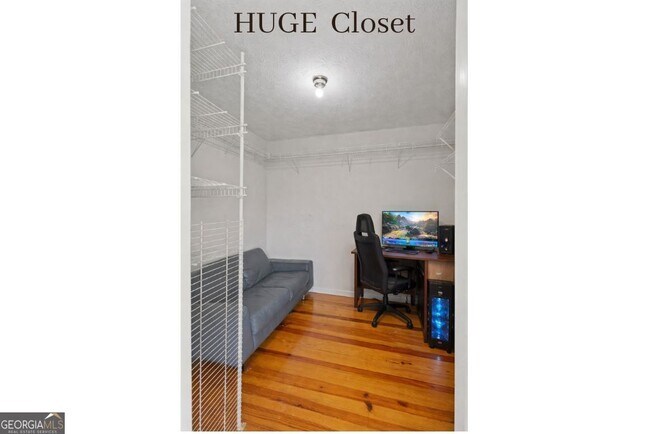 Building Photo - 6780 Johnson Rd