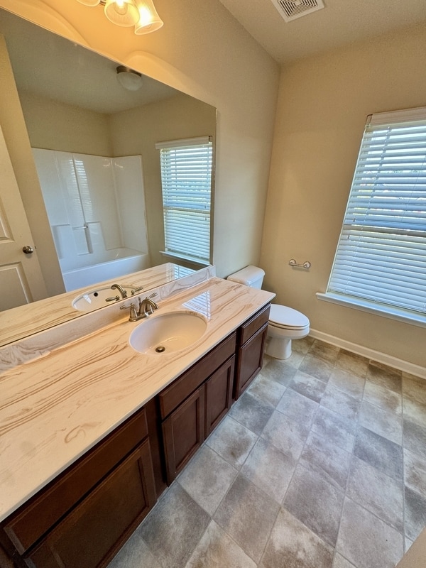 Building Photo - 130 Sparkling Spring Trail
