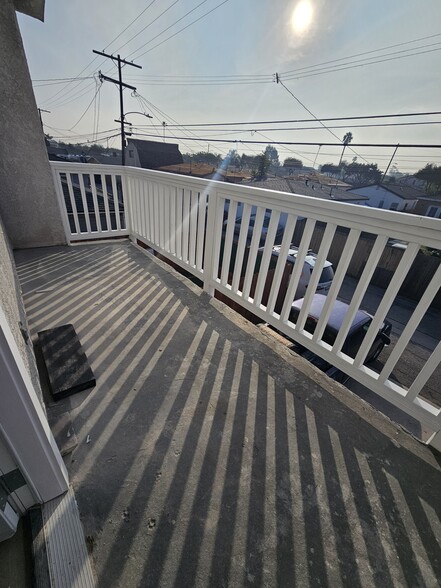 Building Photo - 4310 W 159th St