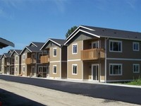 Building Photo - r144a Woodland Apartments