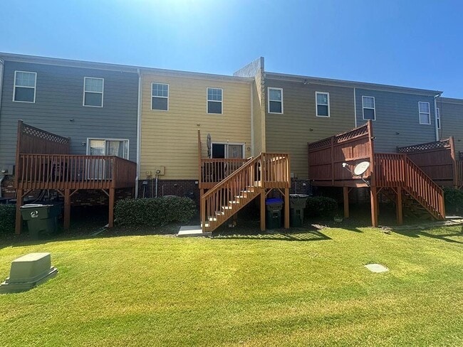 Building Photo - 783 Tulip Poplar Way