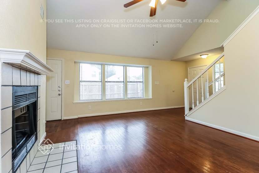 Building Photo - 6941 Brixham Dr