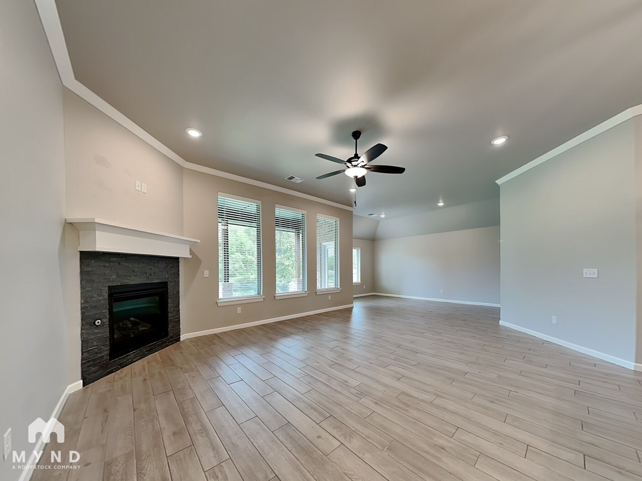 Building Photo - 5400 Riverrun Ct