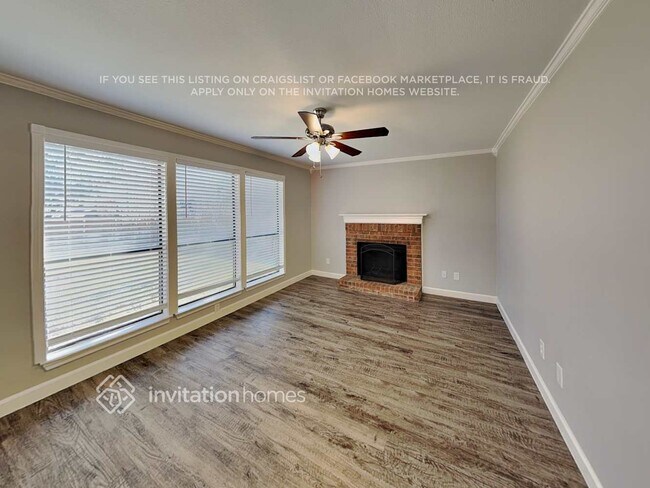 Building Photo - 2204 Amhearst Ct