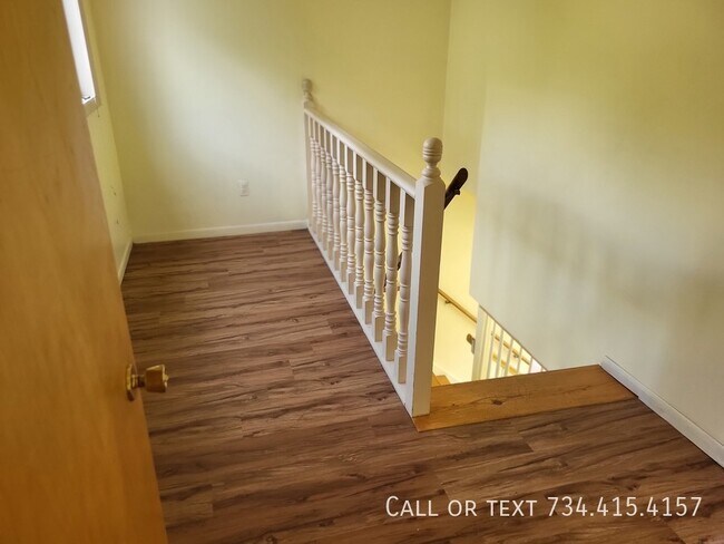 Building Photo - 2863 Marshall St