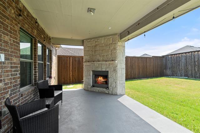Building Photo - 5212 Seashore Ln