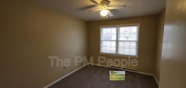 Building Photo - 117 Avalon Cir