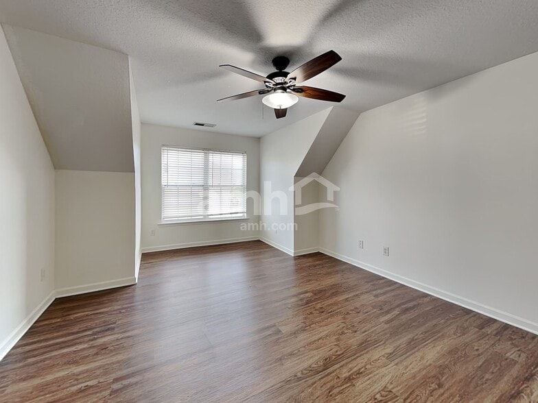 Building Photo - 1114 Corkscrew Way