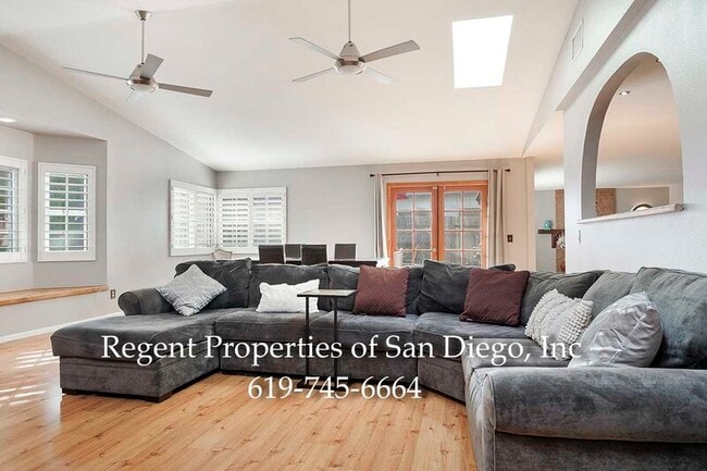 Building Photo - 274 Cheryl Pl