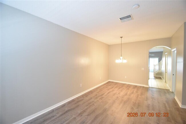 Building Photo - 13121 Kings Crossing Dr