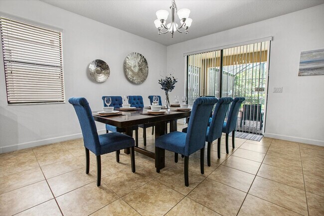 Building Photo - 1436 Moon Valley Dr