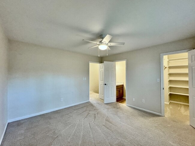 Building Photo - Like New & Ready NOW! 2 Primary Suites w/Private Baths! Reserved Parking, Community Pool & MUCH M...