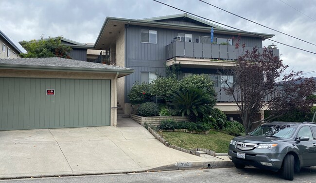 Primary Photo - 2142 La Canada Crest Dr