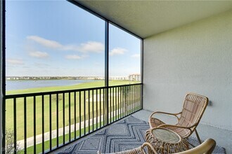 Building Photo - 5749 Double Eagle Cir