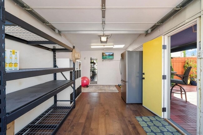 Building Photo - 2801 Meade Ave