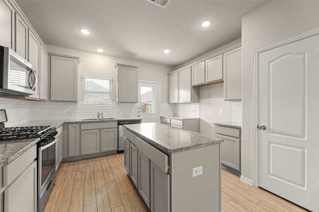 Building Photo - 31322 Conover Dr