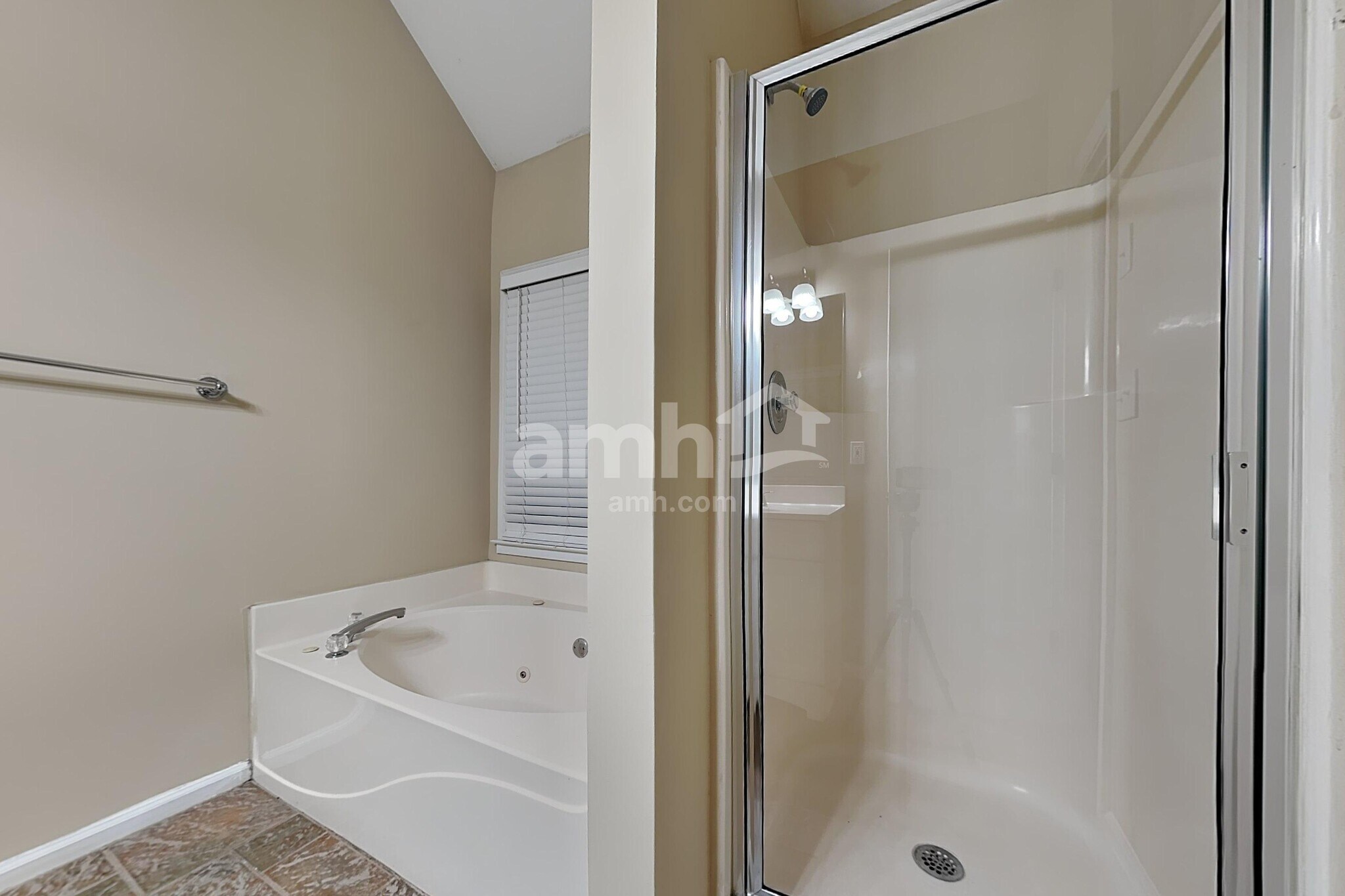 Building Photo - 3150 Parfait Pl