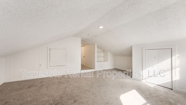 Building Photo - 2600 Morales St