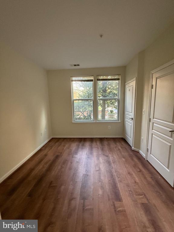 Building Photo - 12000 Market St