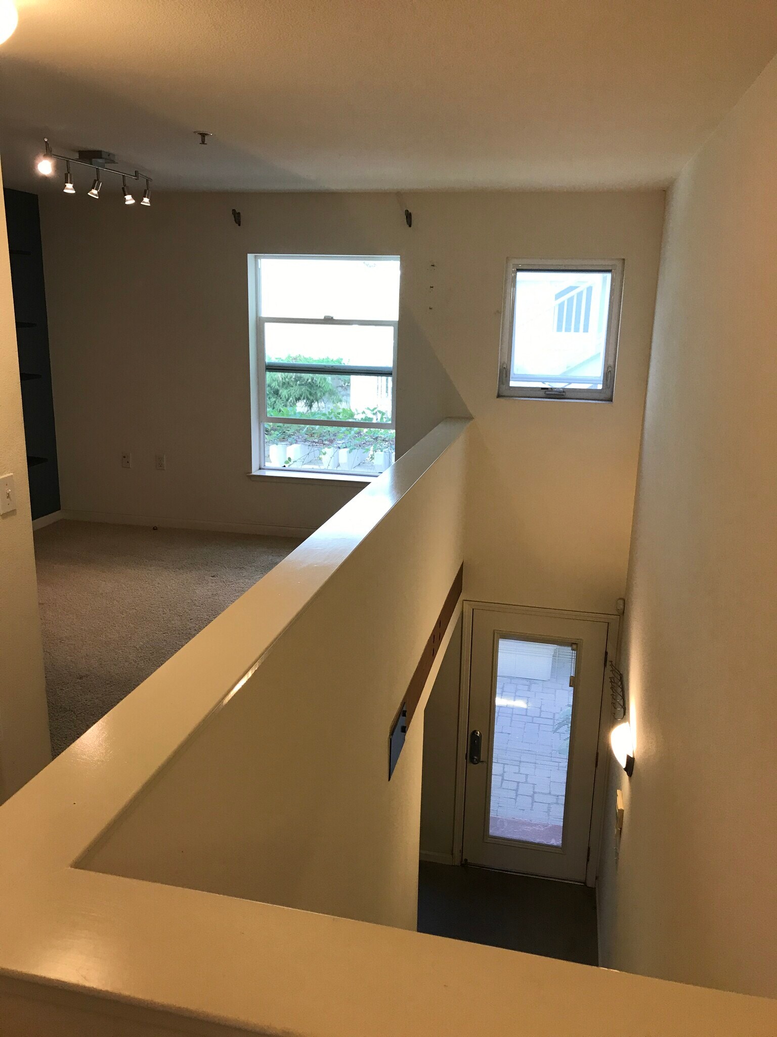 Building Photo - 655 12th St